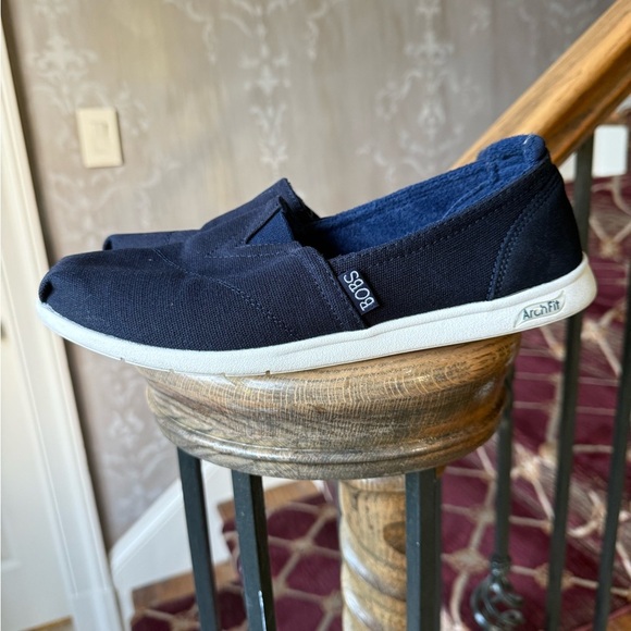 BOBS ladies arch fit slip on shoe navy excellent condition size 9 sketchers - Picture 8 of 14